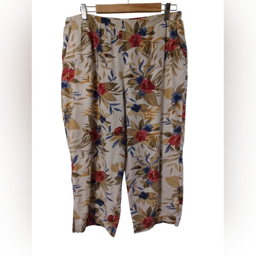 Linen Multi-colored Flowers Capri Pants Women's size Lg - Picture 2 of 8